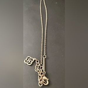 Kendra Scott necklace